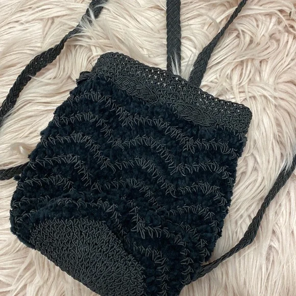 Little Crochet Style Backpack - Picture 2 of 6